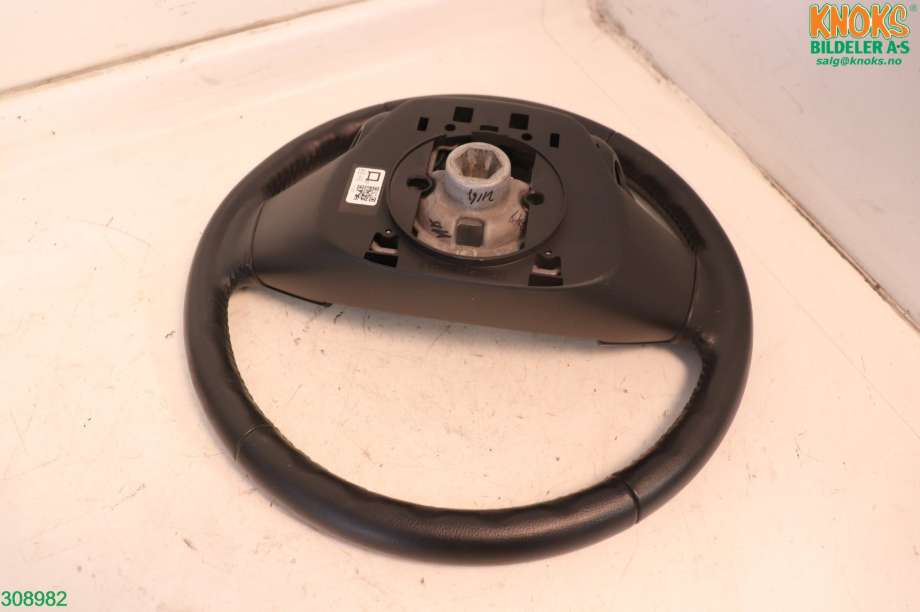 Ratt til Mazda 3 2013-2016 (Type III, Fase 1)  (MAZDA|BCP13298202|)