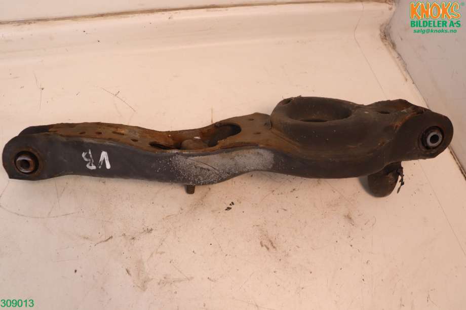Diverse deler til Mazda 3, 2013-2016 (Type III, Fase 1)  (MAZDA|BBP328300C)
