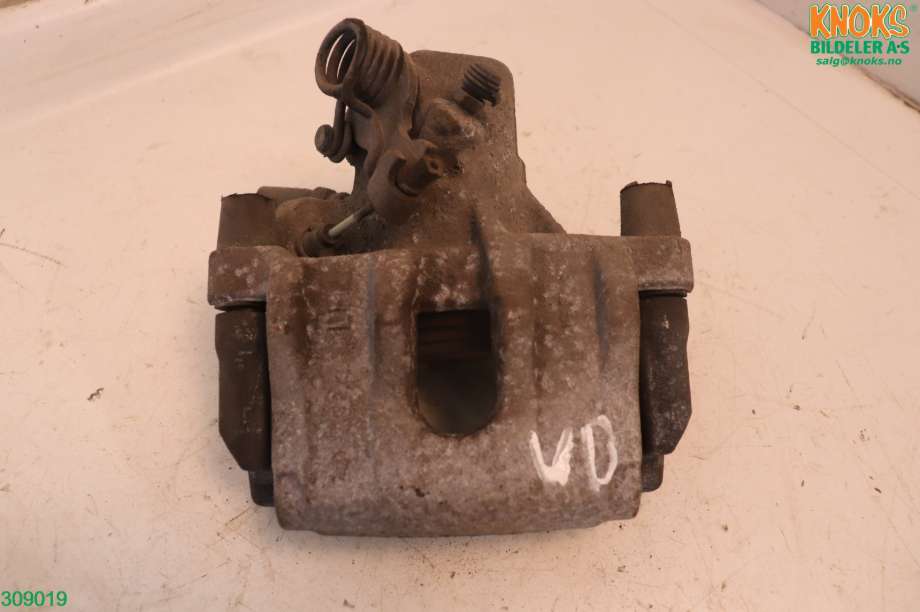 Bremsecaliper venstre bak til Mazda 3, 2013-2016 (Type III, Fase 1)  (MAZDA|BPYK-26-71XC)