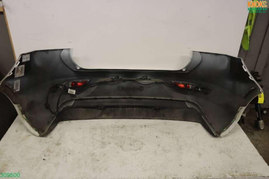 Støtfanger bak til Volvo V40 2012-2019 (VOLVO|39820432|)