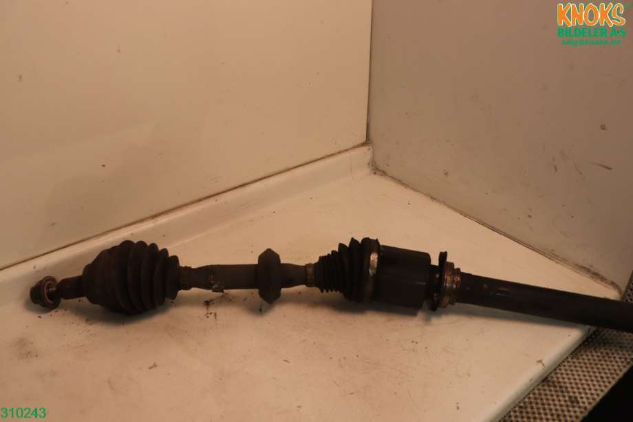 Drivaksel høyre foran til Alfa Romeo 159, 2005-2011  (ALFA ROMEO|51876372)