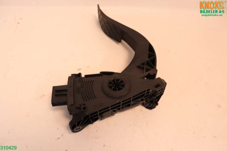 Pedal gass til Audi A5 2007-2016 (Type I)  (AUDI|8K1 721 523 A|)