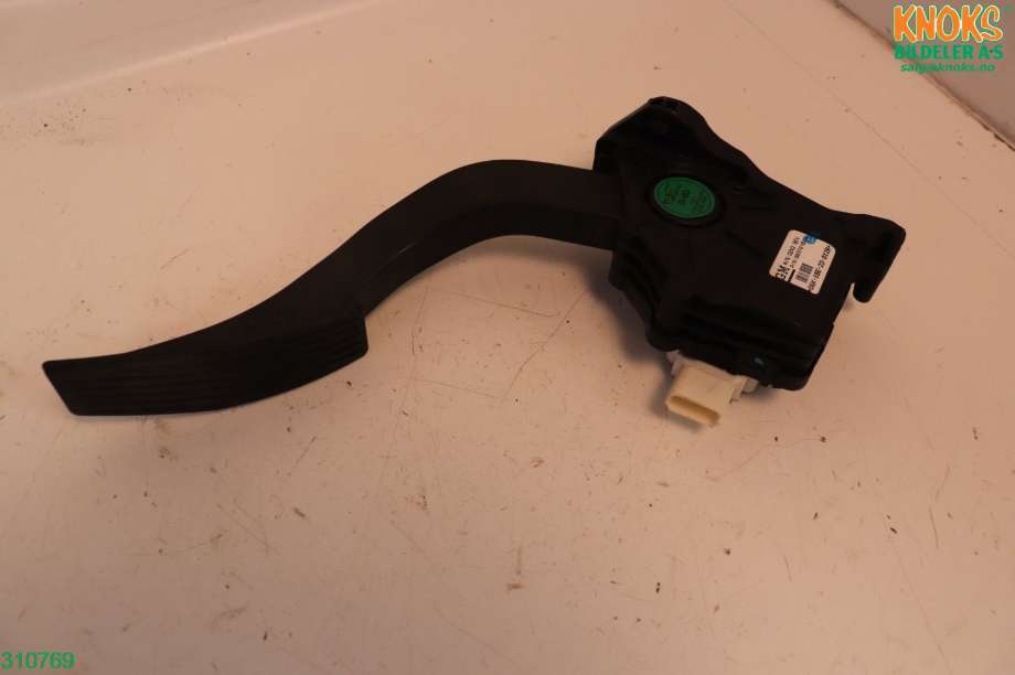 Pedal gass til Chevrolet Bolt 2016-->> (CHEVROLET|95374184|)