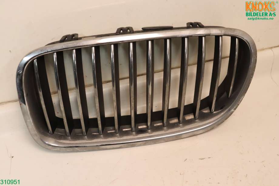 Grill venstre til BMW 5-Serie, 2010-2017 (F10/F11) (F10/F11) (BMW|51 13 7 203 649)