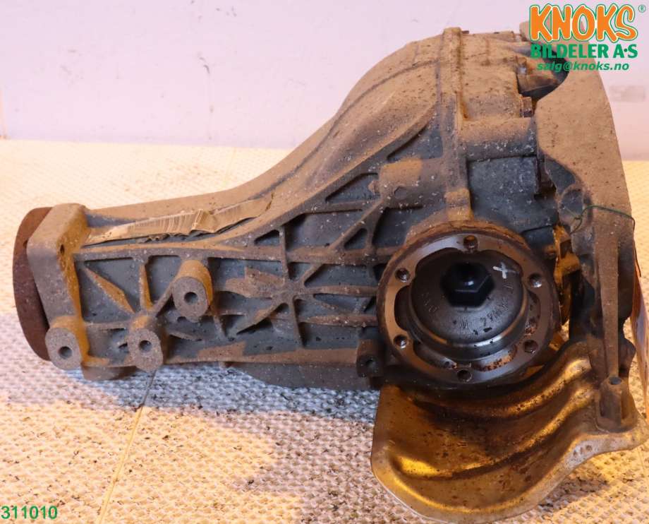 Kardang klokke bak til Audi A4 2007-2014 (Type IV) (B8) (B8) (AUDI|0BC 500 044 B|)