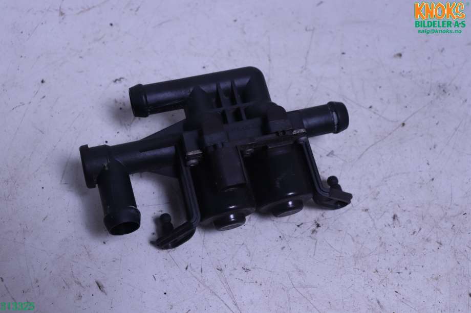 Diverse deler til BMW 5-Serie 2010-2017 (F10/F11) (F10/F11) (BMW|64 21 9 310 349|)
