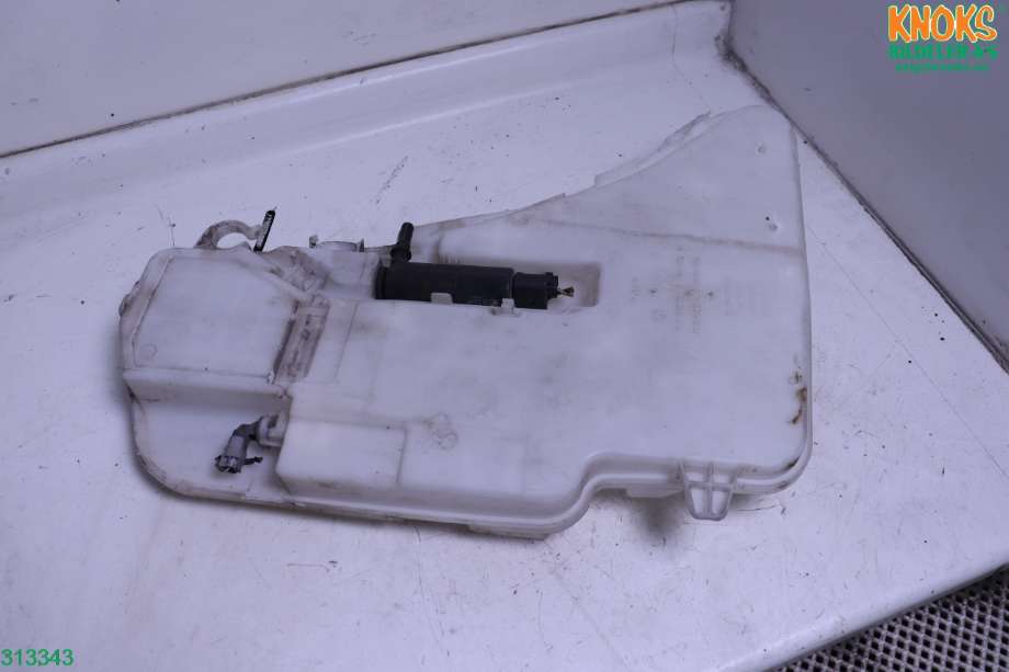 Spylertank til BMW 5-Serie 2010-2017 (F10/F11) (F10/F11) (BMW|61 66 7 269 667|)