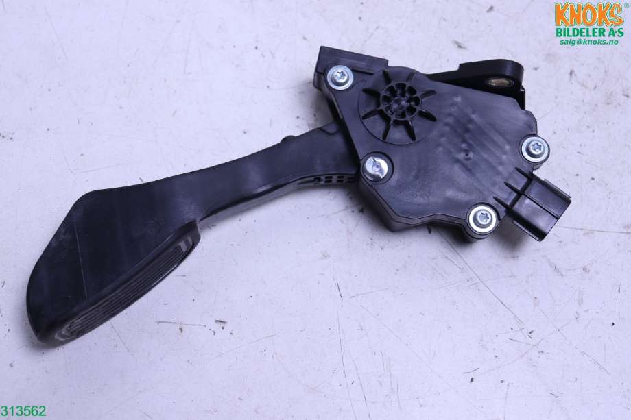 Pedal gass til Toyota Land Cruiser 150 2014-->> (Fase 2)  (TOYOTA|7811060180|)