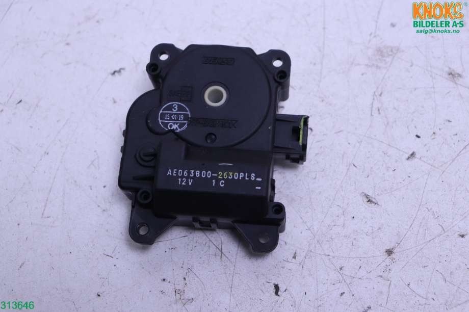 Varmeapparat diverse til Toyota Land Cruiser 150, 2014-->> (Fase 2) (TOYOTA|8710633270)