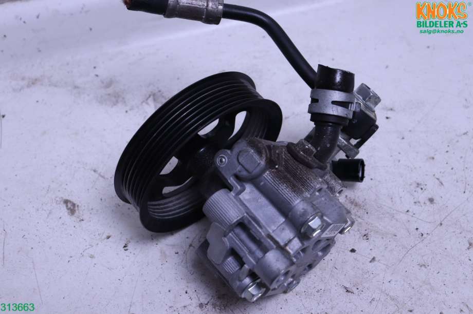 Servo pumpe mekanisk til Toyota Land Cruiser 150, 2014-->> (Fase 2) (TOYOTA|4431060680)