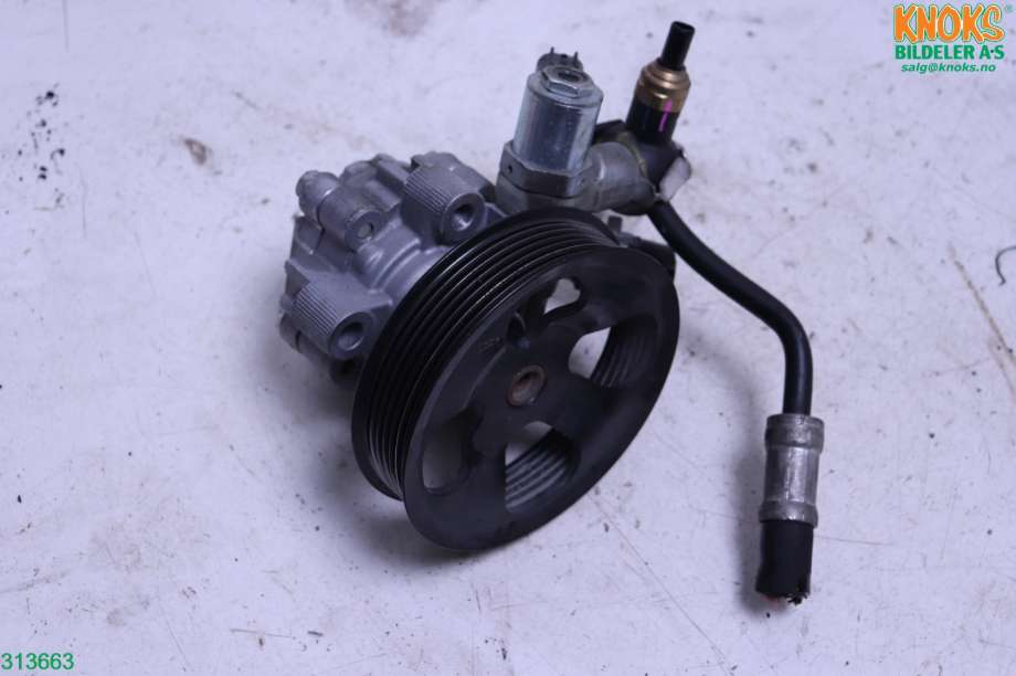 Servo pumpe mekanisk til Toyota Land Cruiser 150 2014-->> (Fase 2) (TOYOTA|4431060680|)