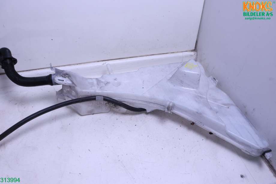 Spylertank til BMW X5 2013-2018 (F15) (F15) (BMW|61 66 7 304 068|)