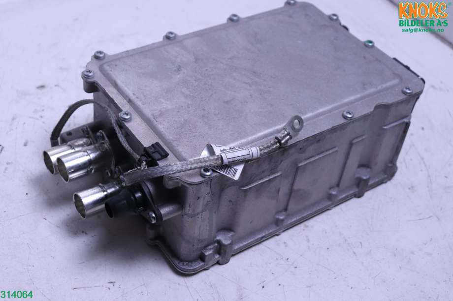DCDC converter hybrid til BMW X5, 2013-2018 (F15) (F15) (BMW|61 44 8 697 850)