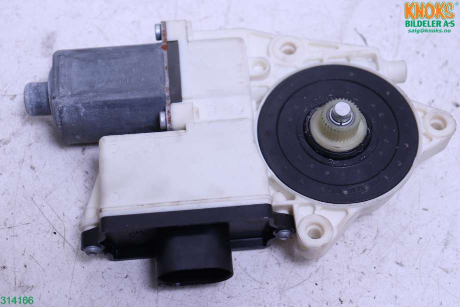 Ruteheis høyre til BMW X3 2007-2010 (Fase 2) (E83) (E83) (BMW|67 62 6 925 966|)