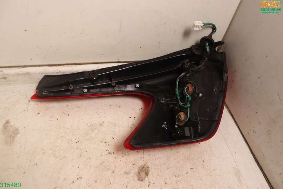 Baklykt høyre til Nissan Juke 2010-2014 (Fase 1)  (NISSAN|265501KA0B|)