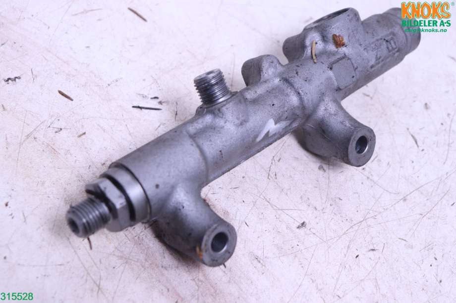 Dyseskinne (fuelrail) til Audi A6, Allroad 2012-2014 (Type III, Fase 1) (C7) (C7) (AUDI|059 130 089 BT|)