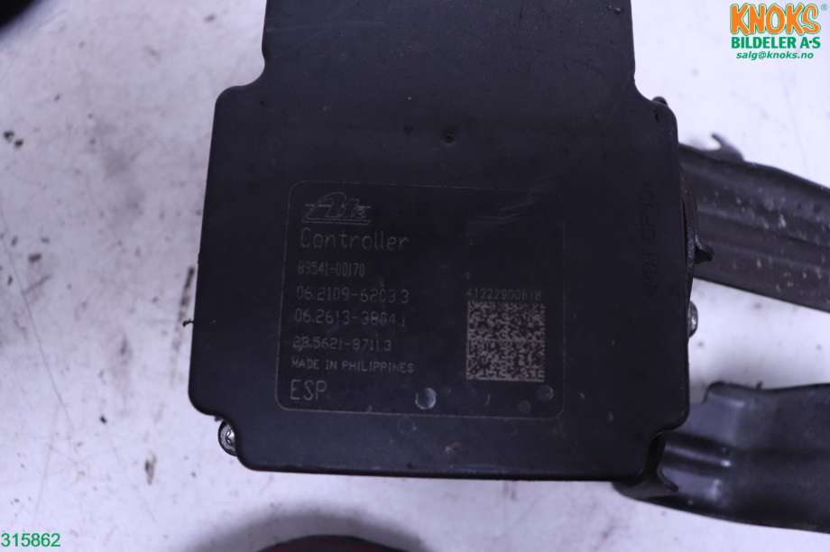 ABS sentral til Toyota Yaris 2012-2014 (Type III, Fase 1)  (TOYOTA|440500D160|)