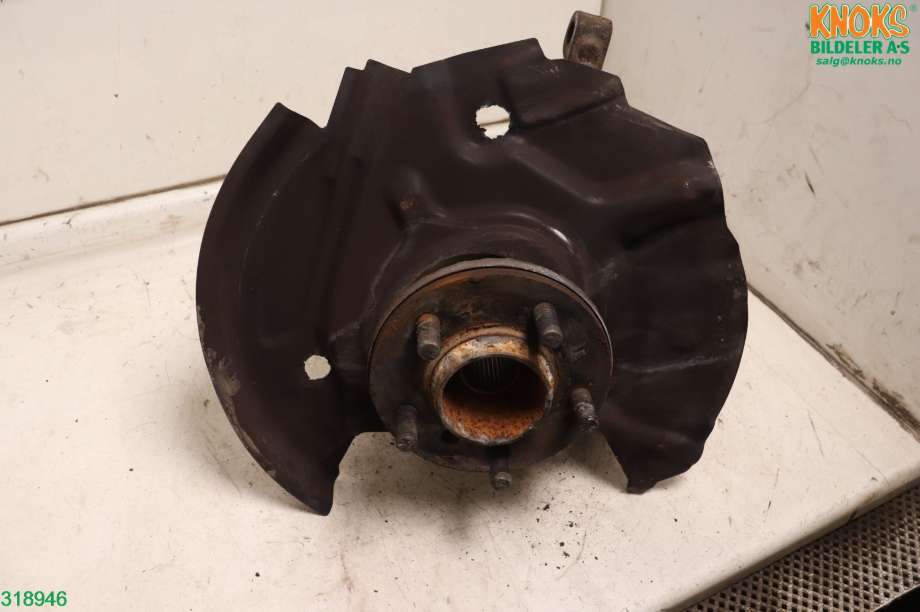 Hjulspindel høyre foran til Land Rover Range Rover, 2002-2012 (Type III)  (LAND-ROVER|RUB000161)