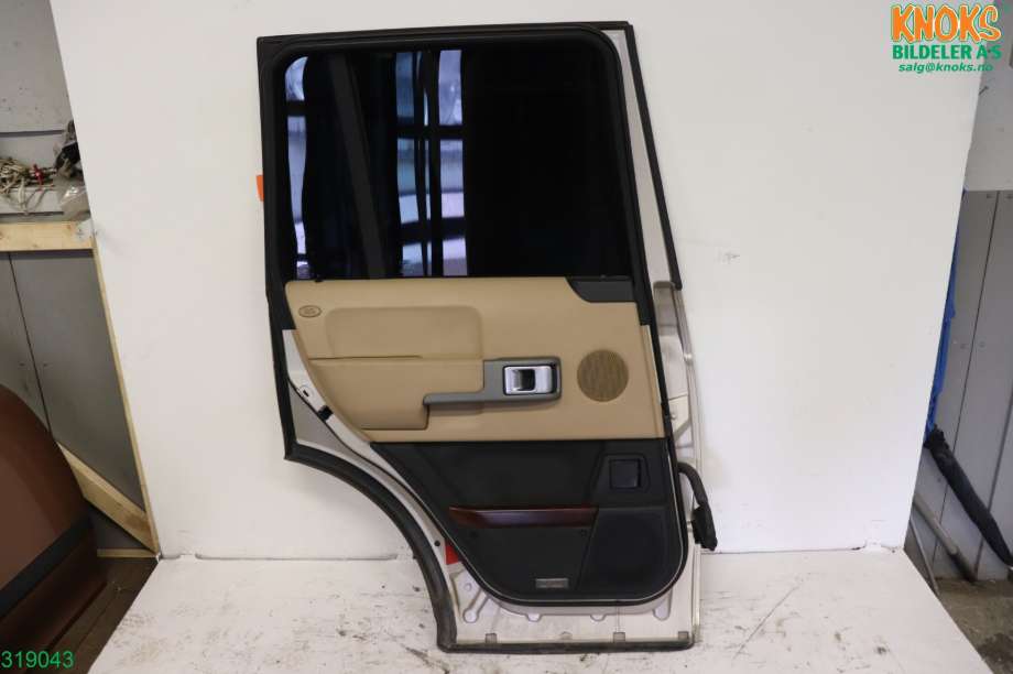 Dør venstre bak til Land Rover Range Rover 2002-2012 (Type III) (LAND-ROVER|LR017240|)