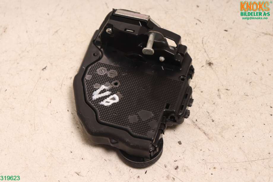 Låsekasse venstre til Toyota RAV4 2013-2015 (Type IV, Fase 1)  (TOYOTA|6906033120|)