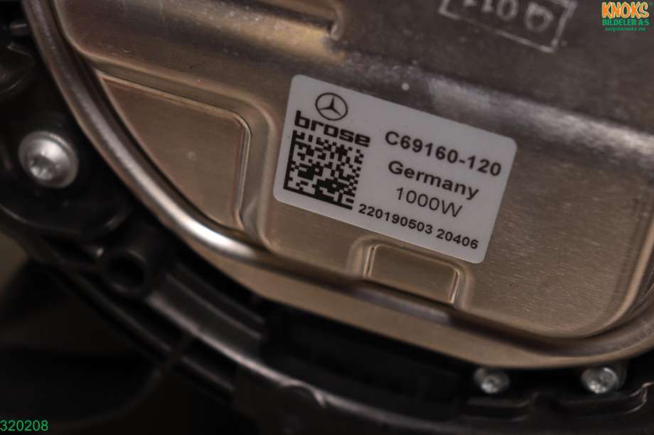 Kjølevifte til Mercedes E-Klasse 2016-2023 (W213) (W213) (MERCEDES|A 099 906 79 03|)