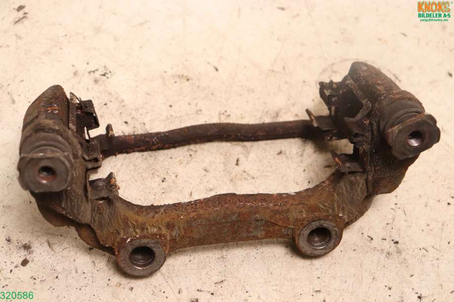 Bremsecaliper brakett til Mercedes GLK 2008-2015 (X204) (X204) (MERCEDES|A 204 421 04 94|)