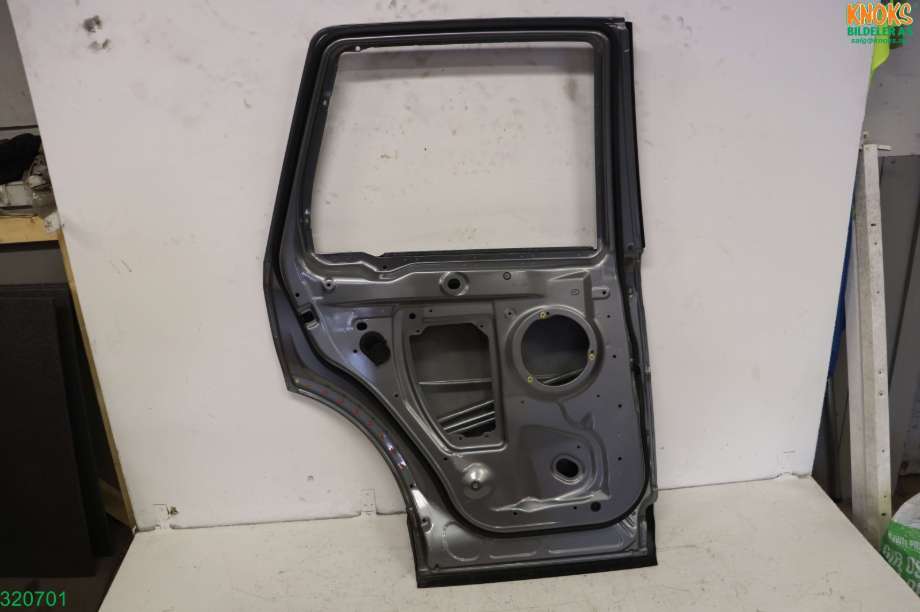 Dør venstre bak til Land Rover Freelander 2007-2014 (Type II) (LAND-ROVER|LR005852|)