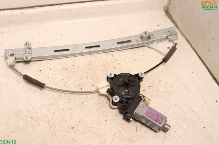 Ruteheis venstre bak til Hyundai i20, 2015-2020 (Type II)  (HYUNDAI|83403C 7010)