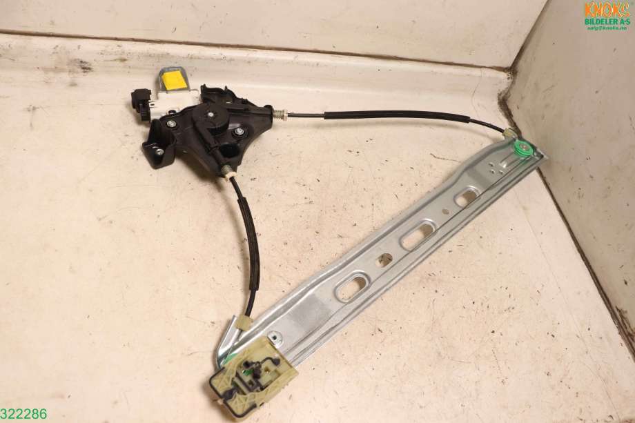 Ruteheis høyre til Ford Transit Connect, 2013-2018 Type II, Fase 1  (FORD|1870650)