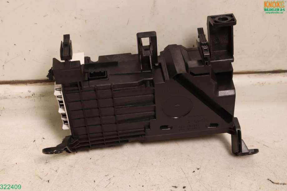 Instrument diverse til Toyota Prius +7 2012-2020 (Type III) (stasjonsvogn) (stasjonsvogn) (TOYOTA|8316247040|)