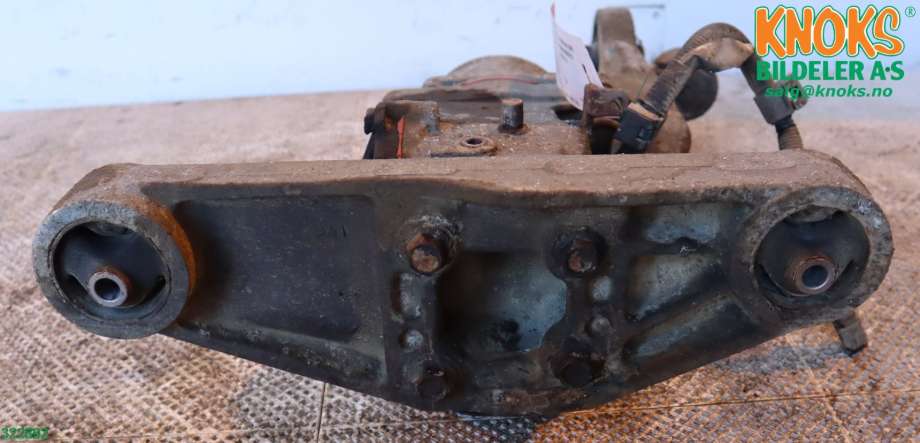 Kardang klokke bak til Toyota Urban Cruiser 2009-2014  (TOYOTA|4111042040|)