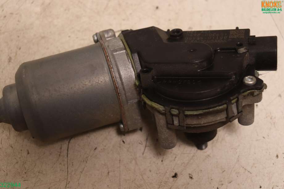 Viskermotor frontrute til Toyota Urban Cruiser 2009-2014  (TOYOTA|8511052550|)