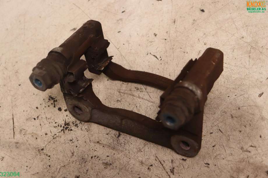 Bremsecaliper brakett til Opel Corsa E, 2015-2019  (OPEL|95517076)