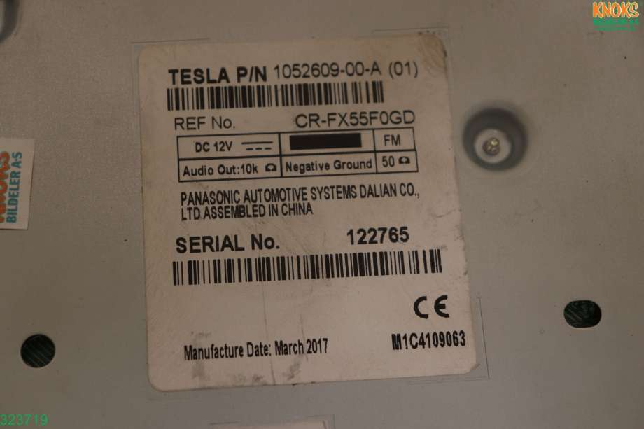 Bilstereo til Tesla Model X 2016-->>  (TESLA||1052609-00-A)