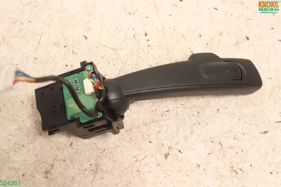 Bryter blink til Volvo V60 2010-2013 (Type I, Fase 1)  (VOLVO|31327904|)