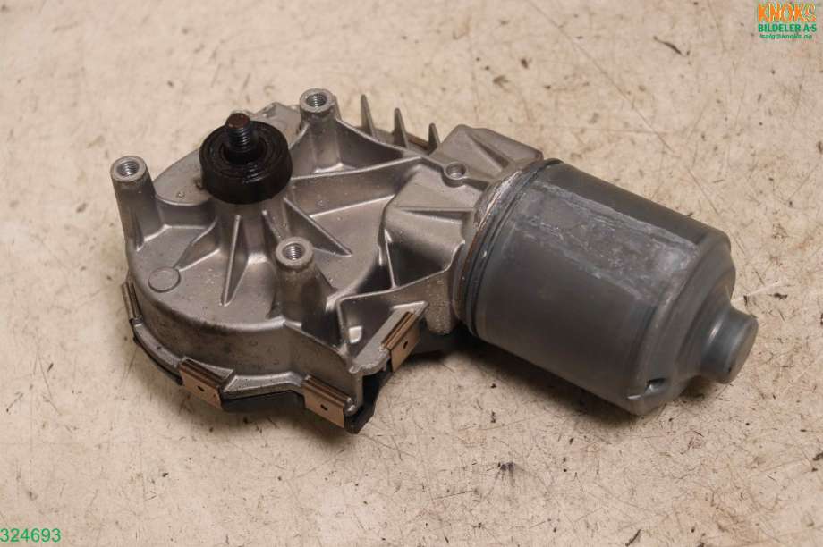Viskermotor frontrute til Mercedes E-Klasse 2009-2013 (Fase 1) (W212) (W212) (MERCEDES|A 212 820 12 40|)
