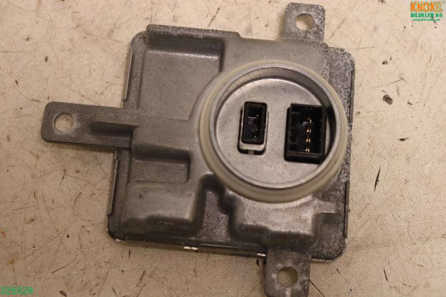 Styreenhet xenon/ballast til Volvo V40 2012-2019  (VOLVO|31335777|)