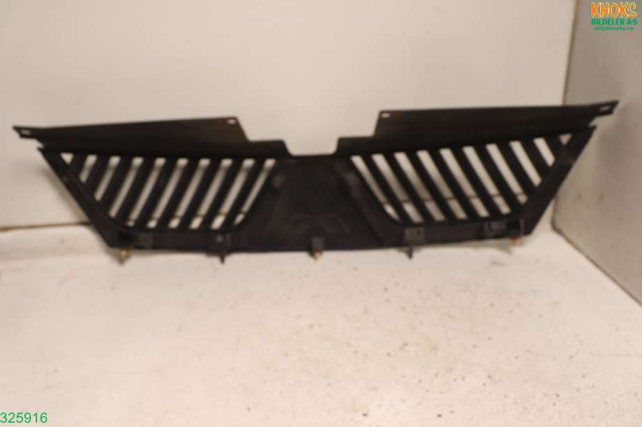 Grill til Mitsubishi Outlander 2007-2010 (Type II, Fase 1)  (MITSUBISHI|7450A037XA|)