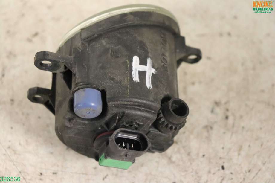 Tåkelykt venstre foran til Toyota RAV4 2006-2009 (Type III, Fase 1)  (TOYOTA|812100D040|)
