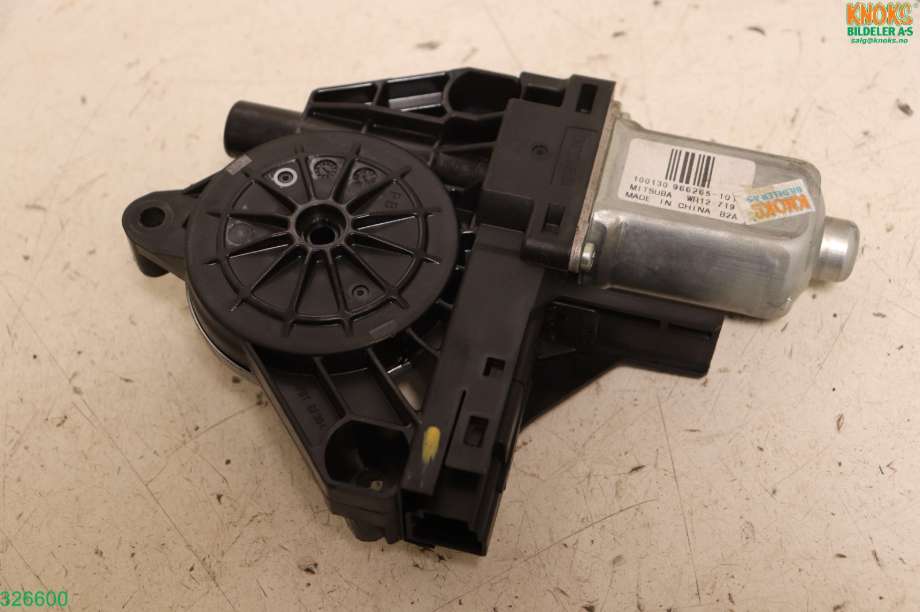 Ruteheis venstre til Volvo XC60, 2008-2013 (Type I, Fase 1)  (VOLVO|31253063)