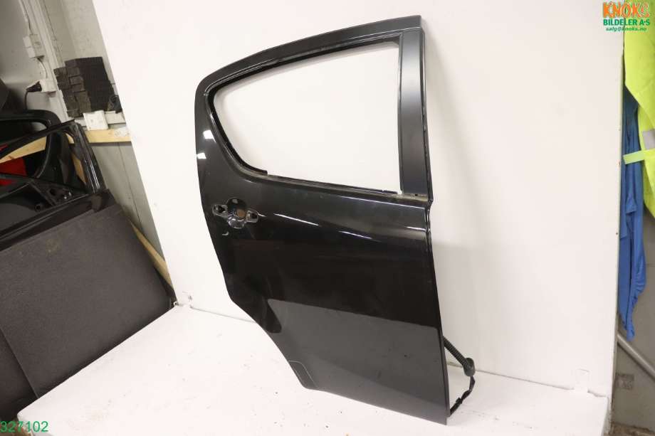 Dør høyre bak til Opel Agila 2008-2013  (OPEL|93193292|)