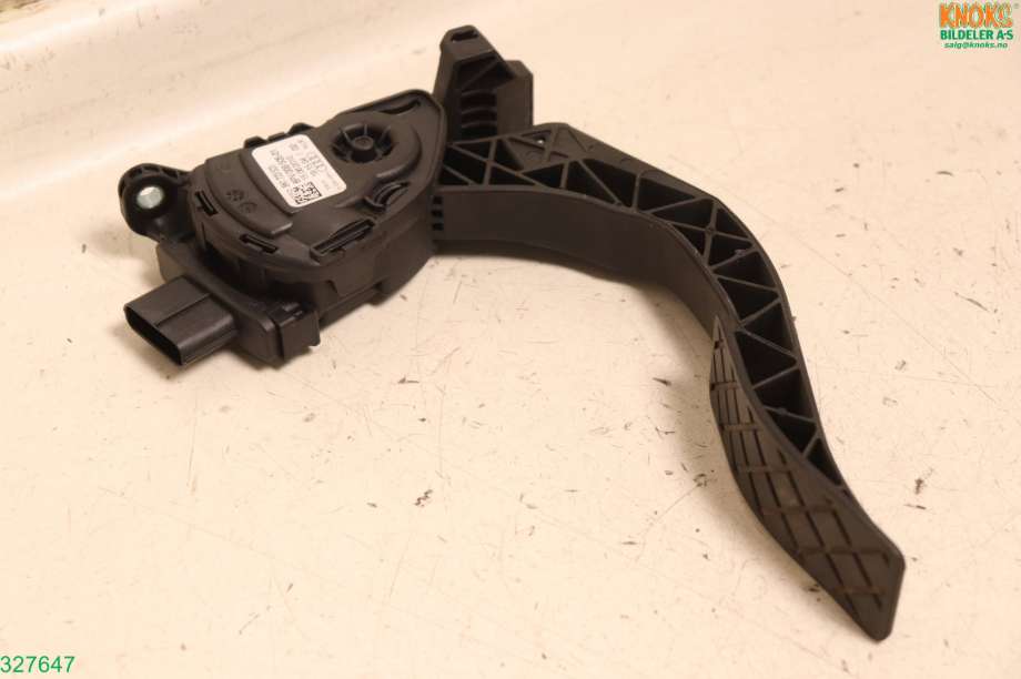 Pedal gass til Audi A5 2007-2016 (Type I) (AUDI|8K1 723 523 A|)