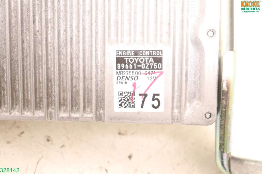 Styreenhet motor til Toyota Auris 2013-2015 (Type II, Fase 1)  (TOYOTA|896610Z750|)