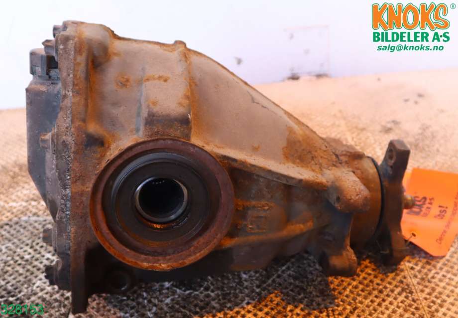 Kardang klokke bak til Mercedes SL 2002-2011 (R230) (R230) (MERCEDES|A 230 350 24 14|)