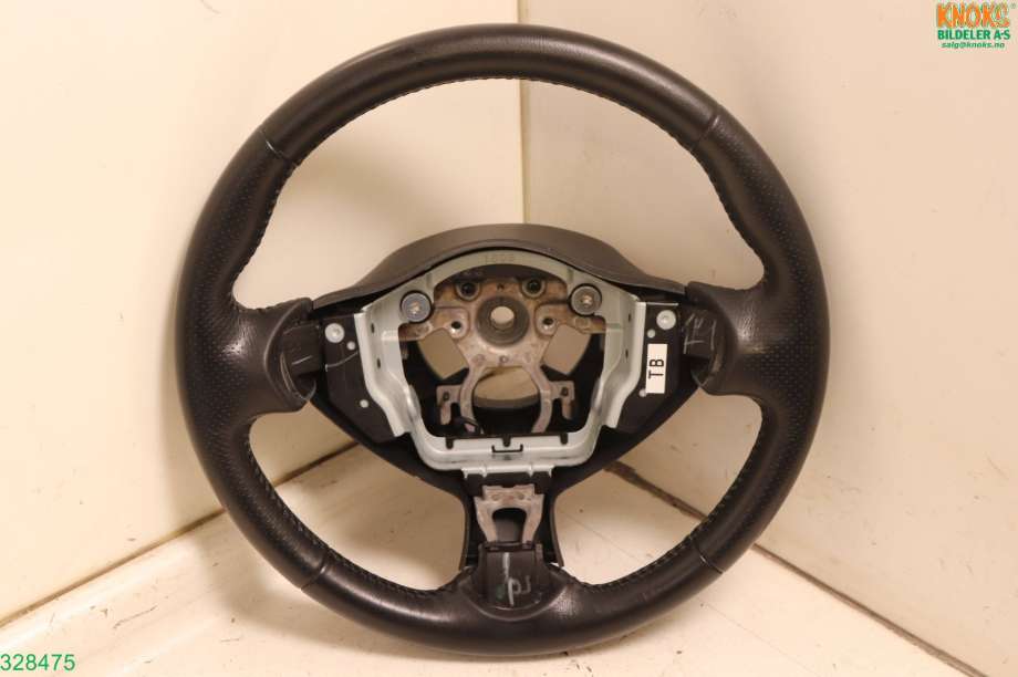 Ratt til Nissan Juke, 2010-2014 (Fase 1) (NISSAN|484301KA1A)