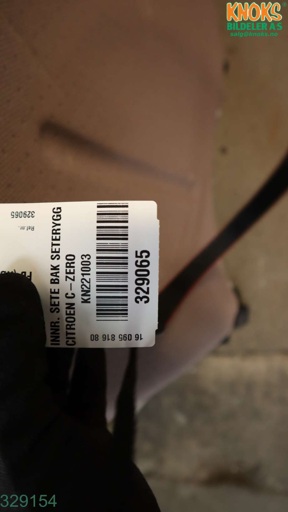 Sete foran høyre til VW Touran 2007-2010 (Type I, Fase 2)  (VOLKSWAGEN|TREKK:1T0 881 406 HN|RAMME:1K4 881 106 PH|RYGG:1K4 881 516 AS)