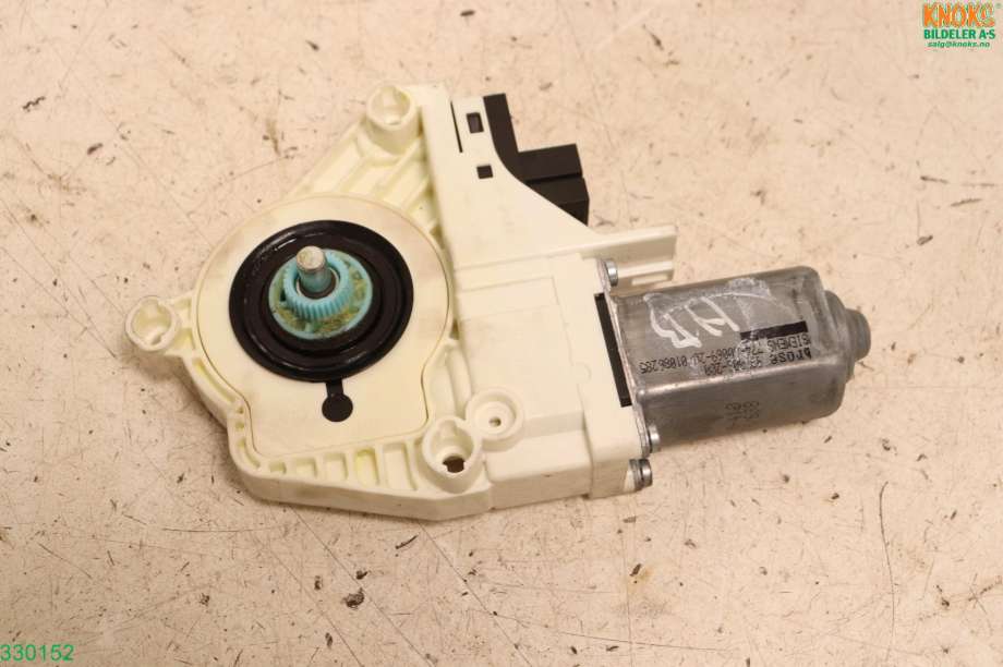 Ruteheis høyre til Audi A6, Allroad 2006-2008 (Type II, Fase 1) (C6) (C6) (AUDI|4F0 959 802 F|)