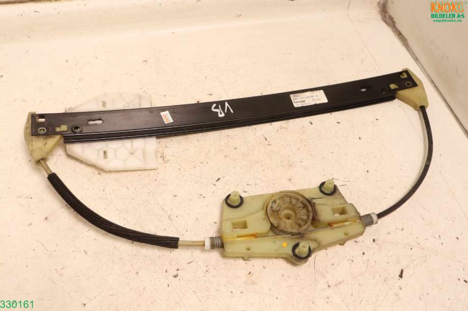 Ruteheis til Audi A6, Allroad, 2006-2008 (Type II, Fase 1) (C6) (C6) (AUDI|4F0 839 461 B)