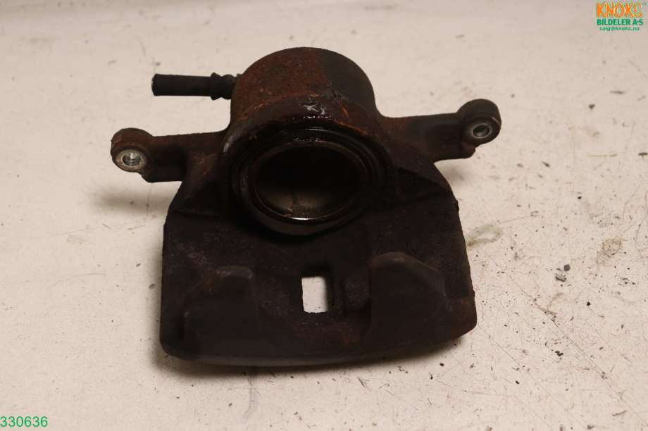 Bremsecaliper venstre foran til Nissan Qashqai 2007-2010 (Type I, Fase 1)  (NISSAN|41011JD00A|)