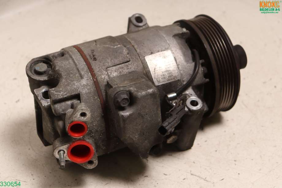 Aircondition kompressor til Nissan Qashqai 2007-2010 (Type I, Fase 1) (NISSAN|926001DB4A|)